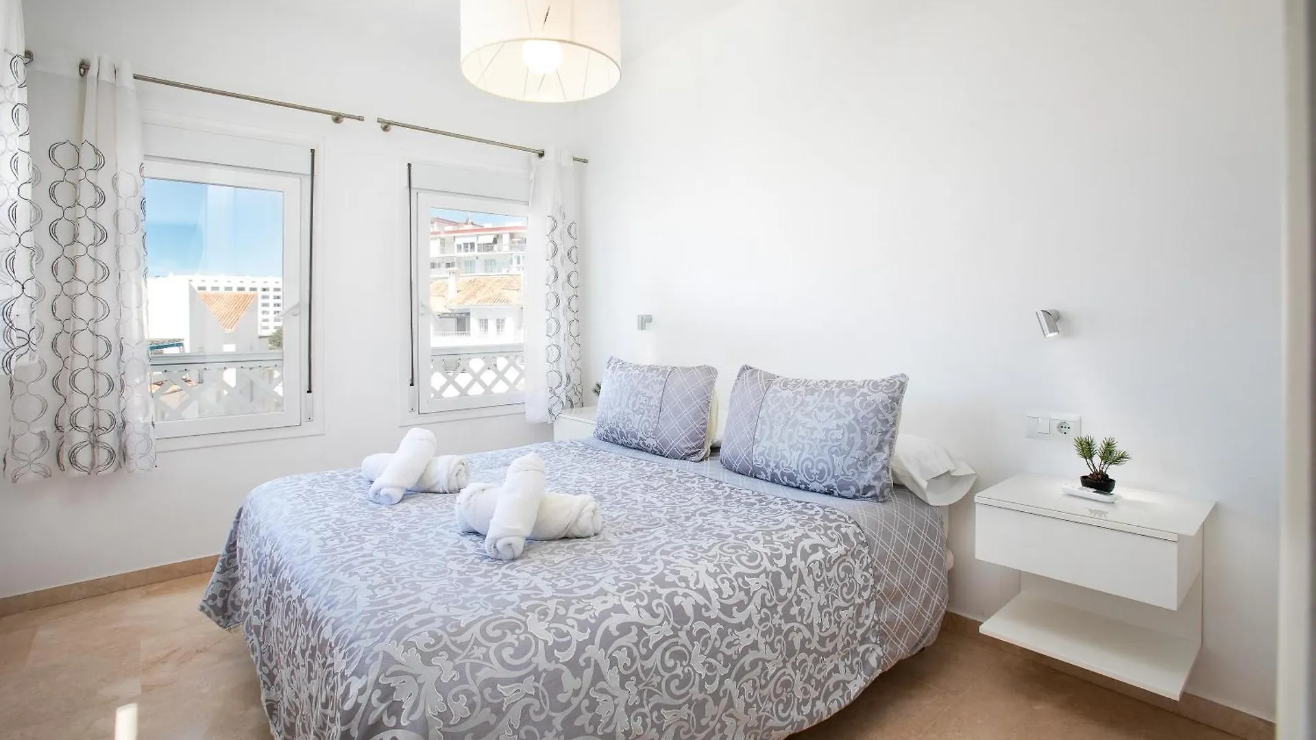 Luxury Sea View Apartment 네르하 스페인